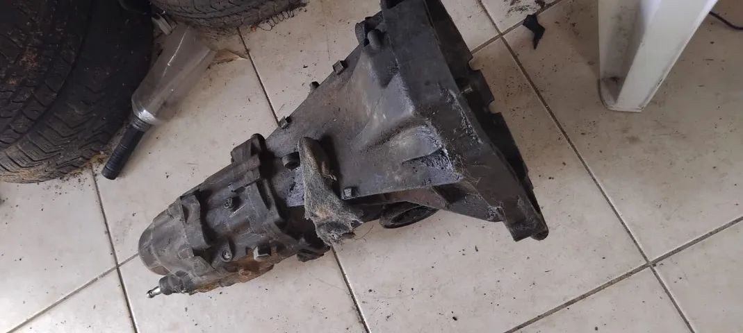 Cambio ap PVG versailles/quantum 2.0 roncando diferencial/rolamento - Foto 2