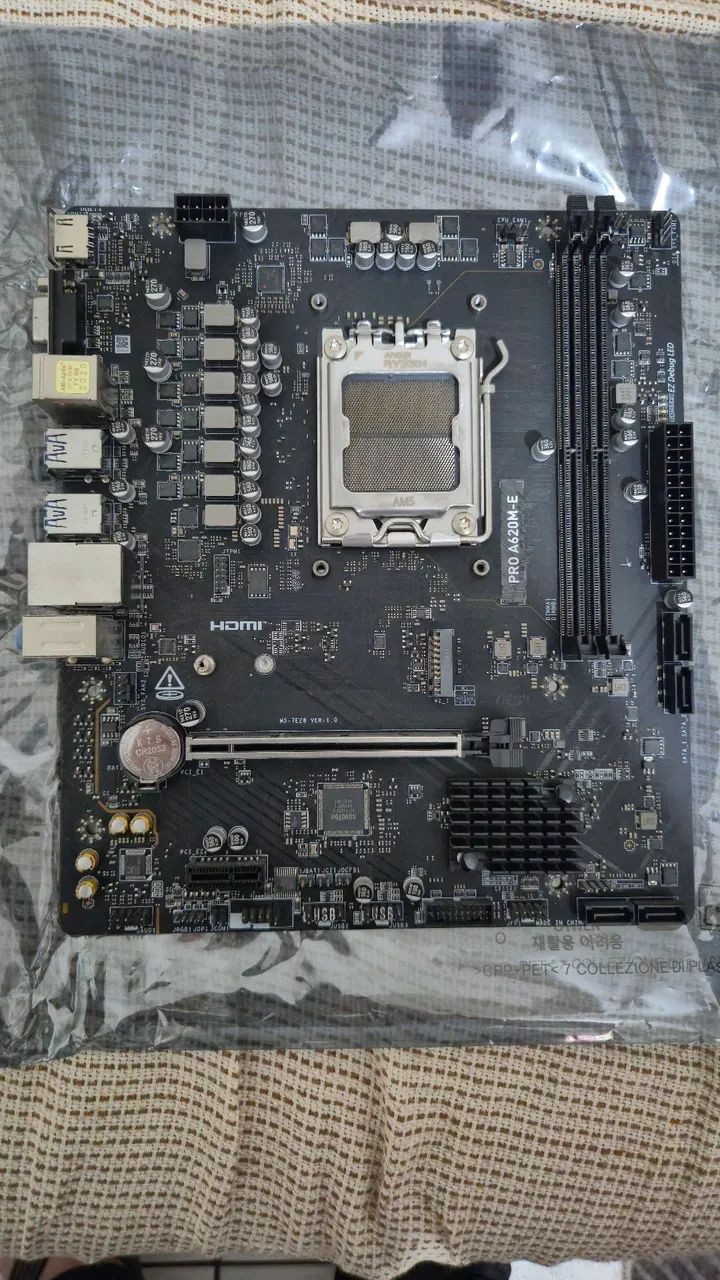 Placa mãe AM5 A620M-E MSI PRO
