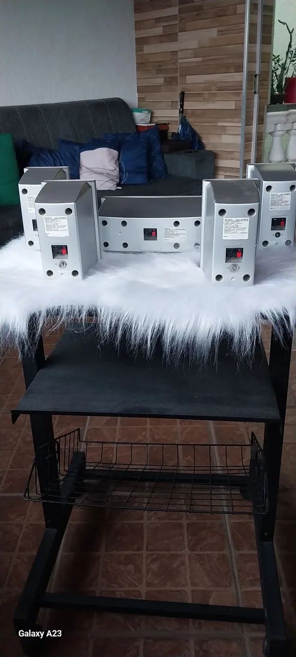 CONJUNTO DE CAIXAS ACÚSTICAS P/ HOME THEATRE DA SONY SEM SUB WOOFER (usado)