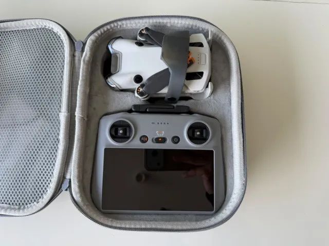 DJI Mini 4 PRO - 4K + extra bateria - Foto 2