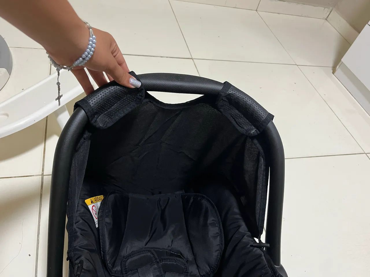 Bebê conforto grid 0 a 13kg Galzerano cor preto - Foto 3