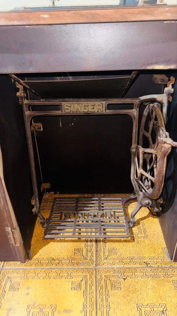 Máquina de costura Singer - Foto 2