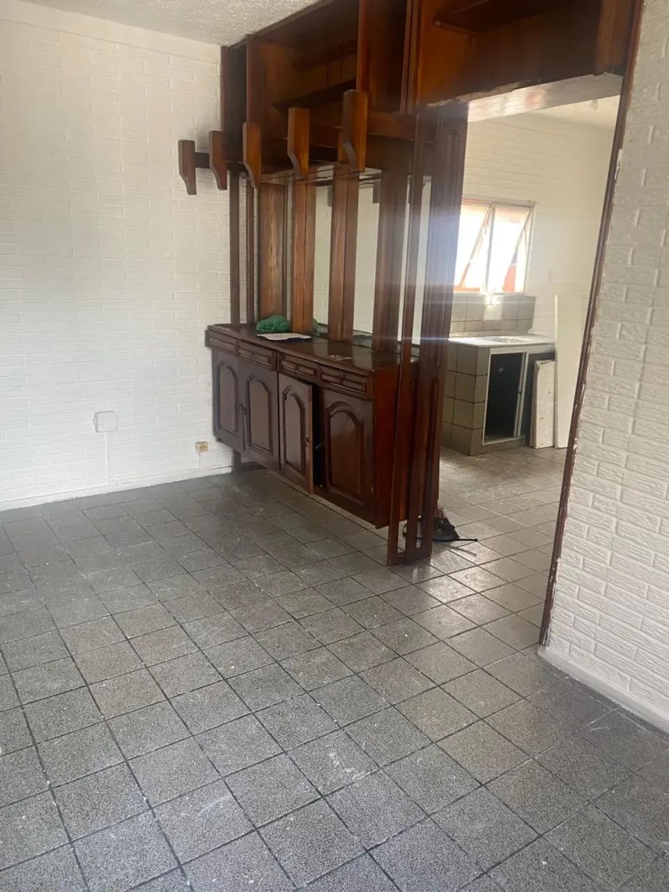 ALUGO APARTAMENTO COM MOBILIA COMPLETA - Foto 5