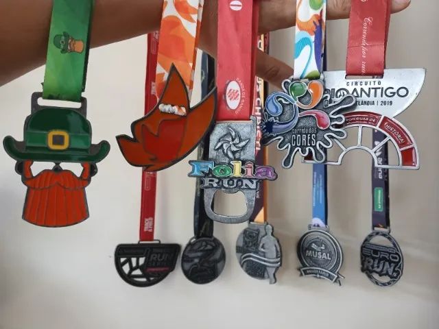 Kit 10 Medalhas de Corrida de Rua - Coleção Eventos  Várias Etapas - Foto 4