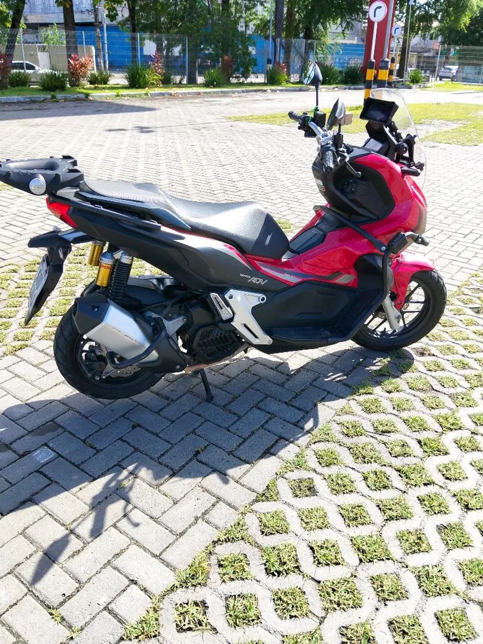 Honda ADV 150 2024, scooter altamente econômica , excelente para o dia a dia.  - Foto 2