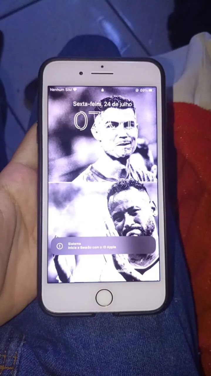 VENDO ESSE IPHONE 8 PLUS, SOMENTE COM A CÂMERA ESCURA.  - Foto 4