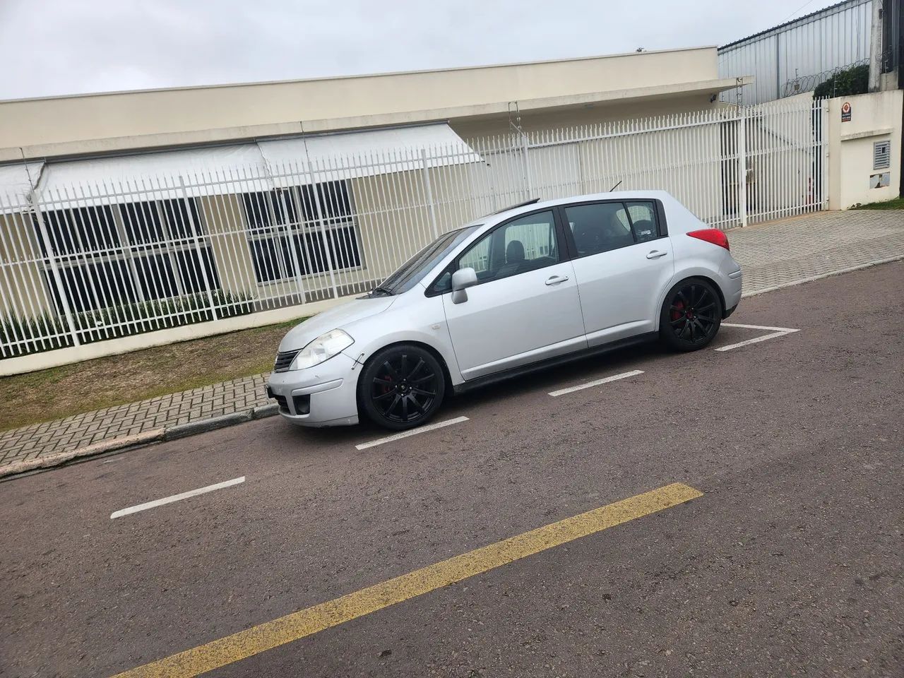 Nissan Tiida 2011