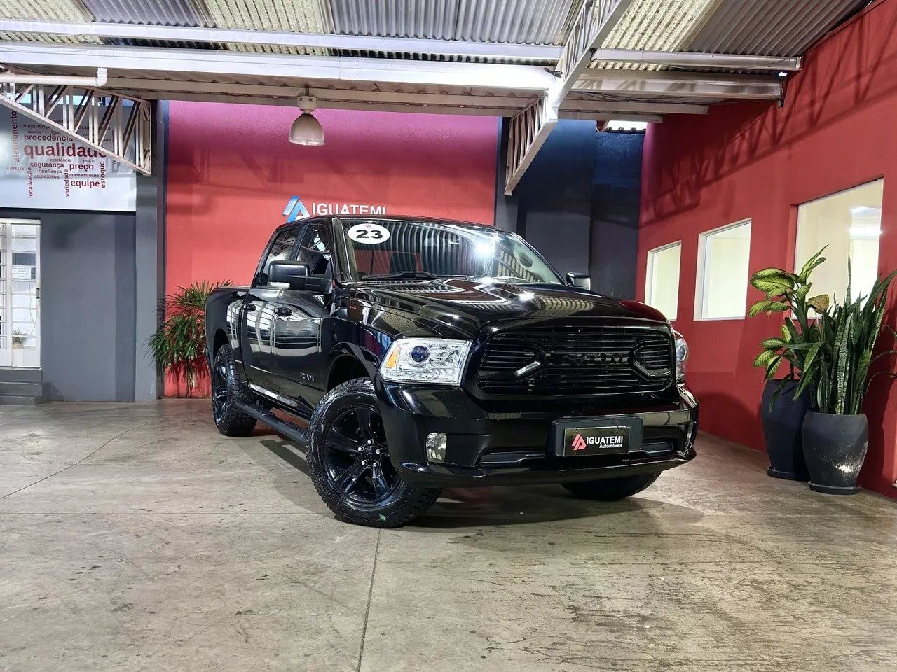 Ram Classic R/T 5.7 CD V8 4X4 Aut. 2023