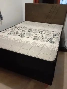 Cama
