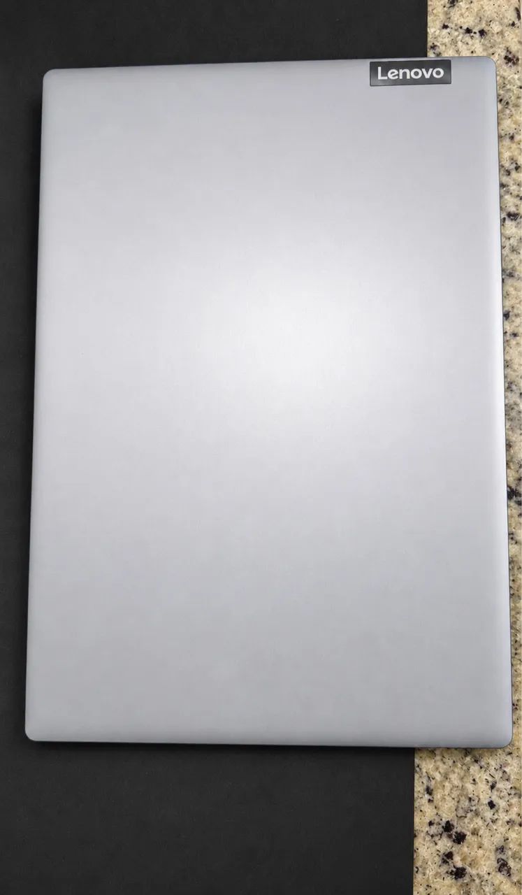 Lenovo IdeaPad S145 - Foto 2