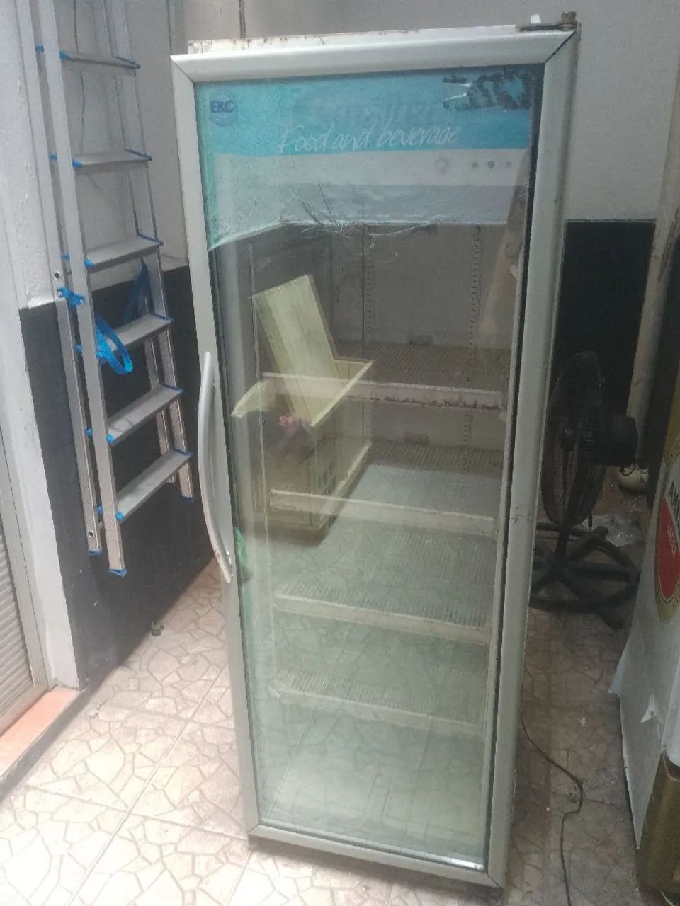 Vitrine Gelada 300L