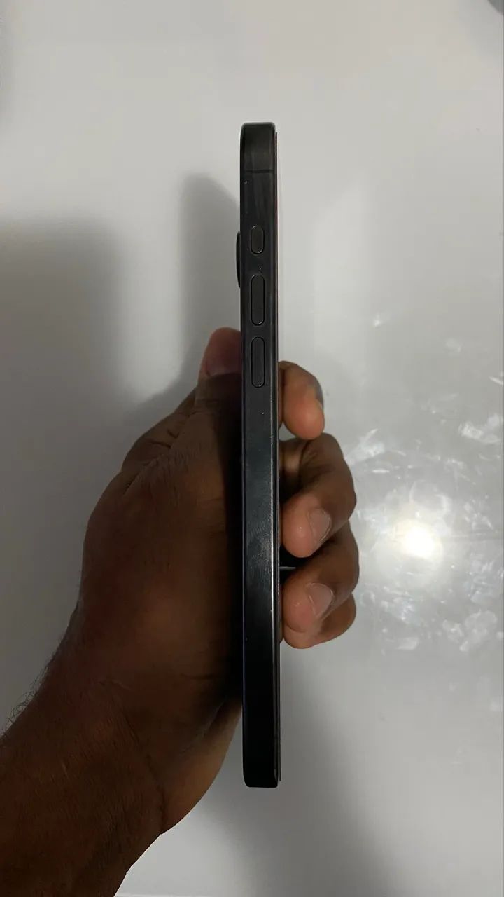 iPhone 15 Pro Max 256 todo original bastante conservado  - Foto 2
