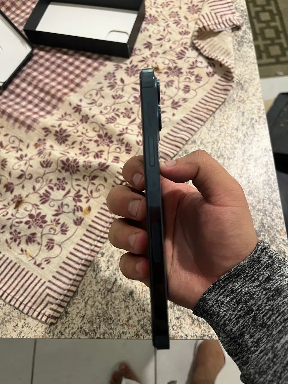 iPhone 12 Pro Max 128gb - Celulares e Smartphones - Capoeiras