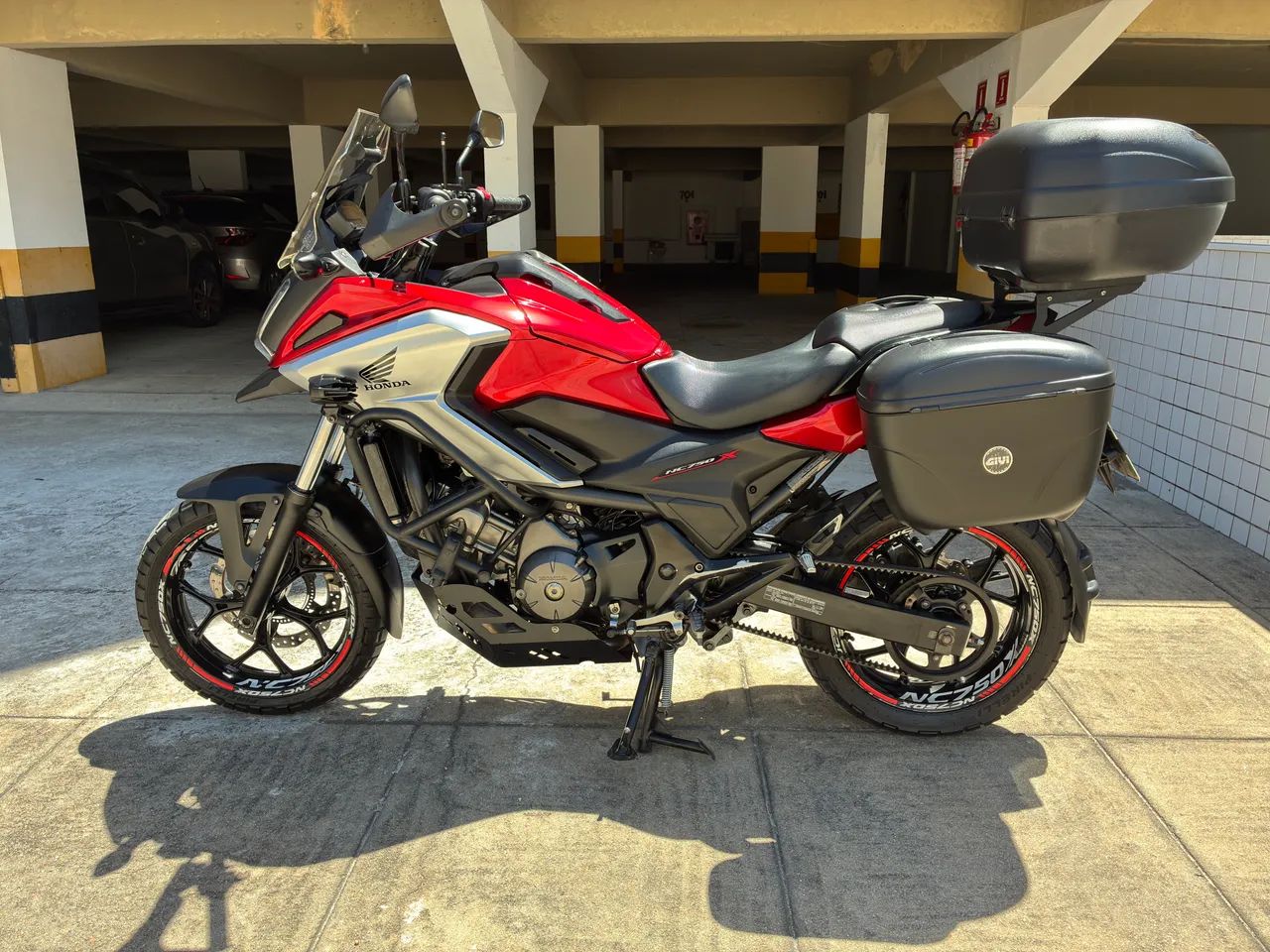 NC 750X ABS 2017/2018 C/ ACESSÓRIOS - Foto 3