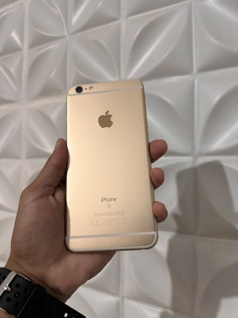 iPhone 6s Plus, impecável! Todo original, EXTRA! - Foto 2