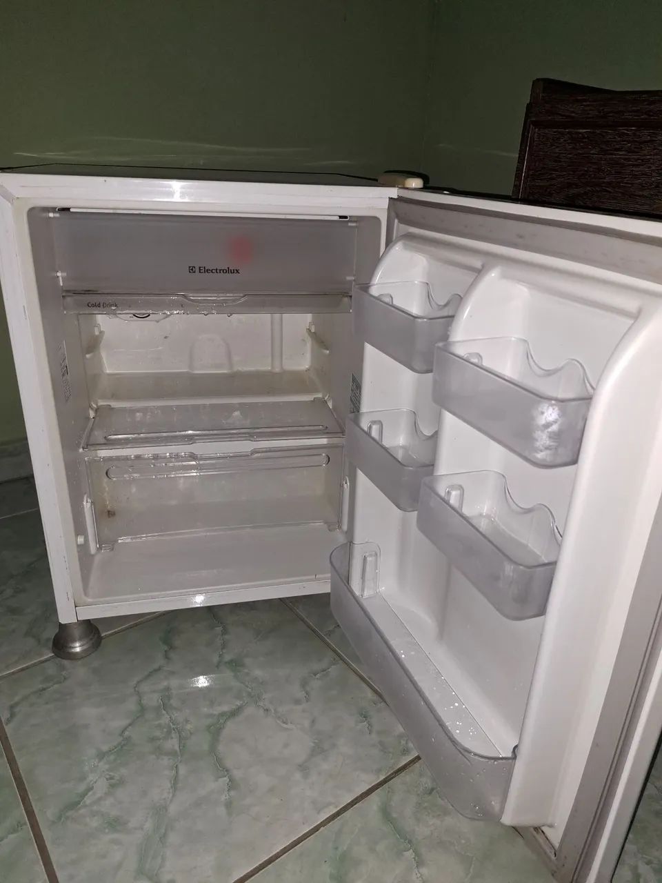 Frigobar Electrolux 80L - Foto 2