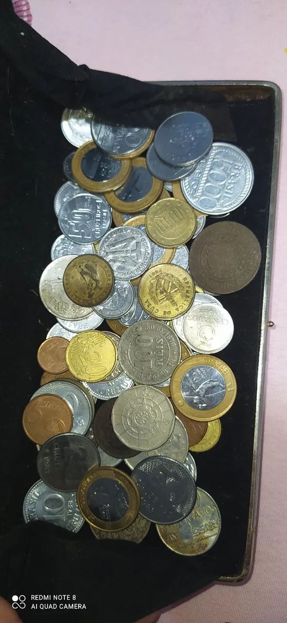  Moedas Antigas Nacionais e Estrangeiras 71  - Foto 4