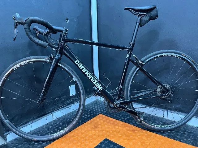 Bicicleta Speed Cannondale CAAD Optimo 3  - Foto 3