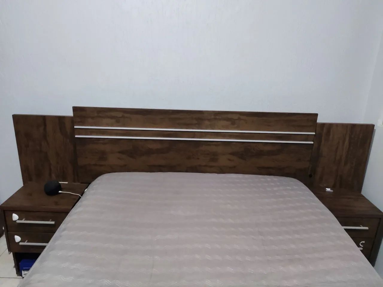 Vendo Cabeceira marrom Regulável 