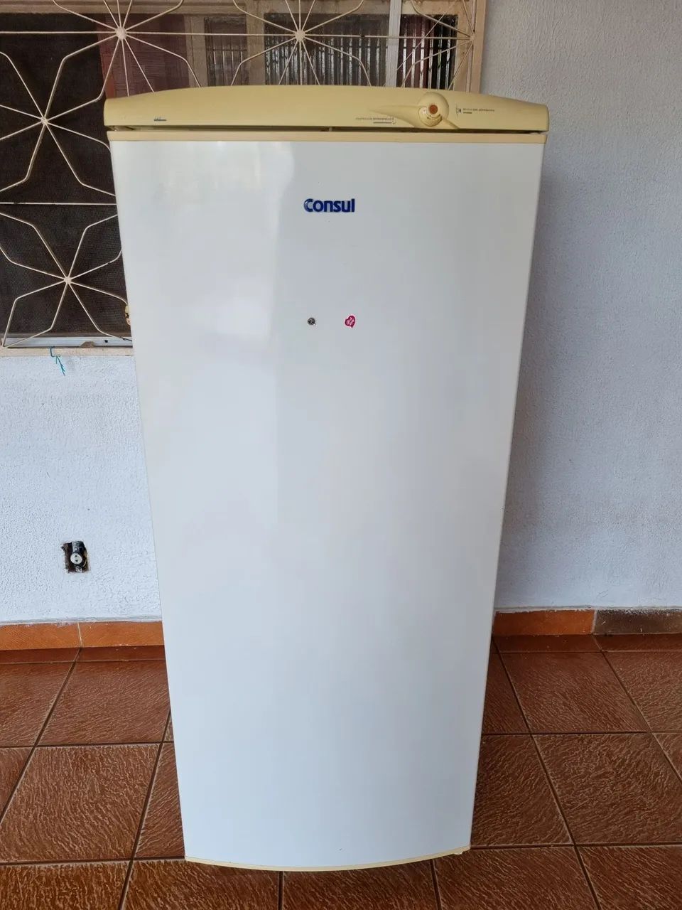 Vendo geladeira