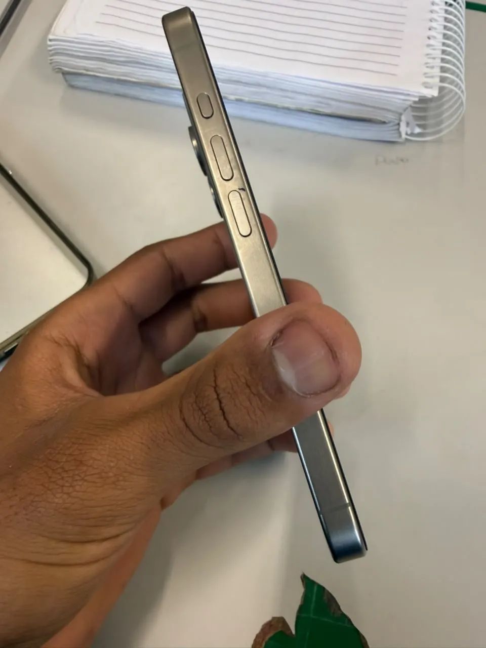 iphone 15 pro 84% 128gb todo original - Foto 5
