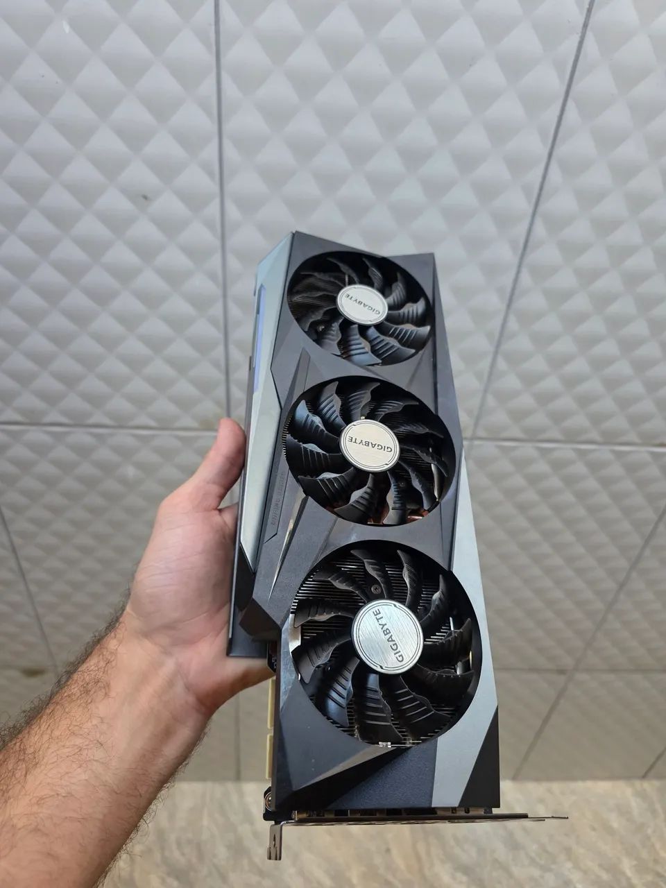 Rtx 3090 24gb Gigabyte oc  - Foto 3