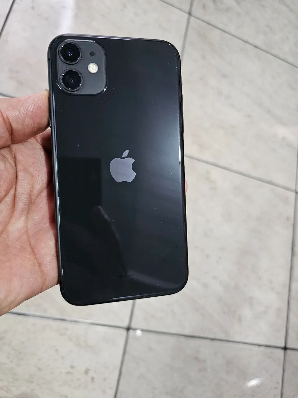 Iphone11 64gb 75% *DETALHE MANCHINHA NA TELA FUNCIONANDO NORMALMENTE  - Foto 3
