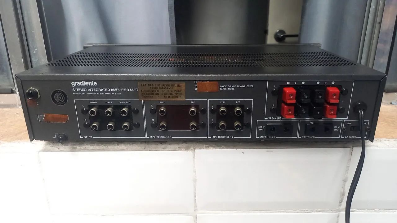 Amplificador gradiente modelo ia2 esotech  - Foto 5