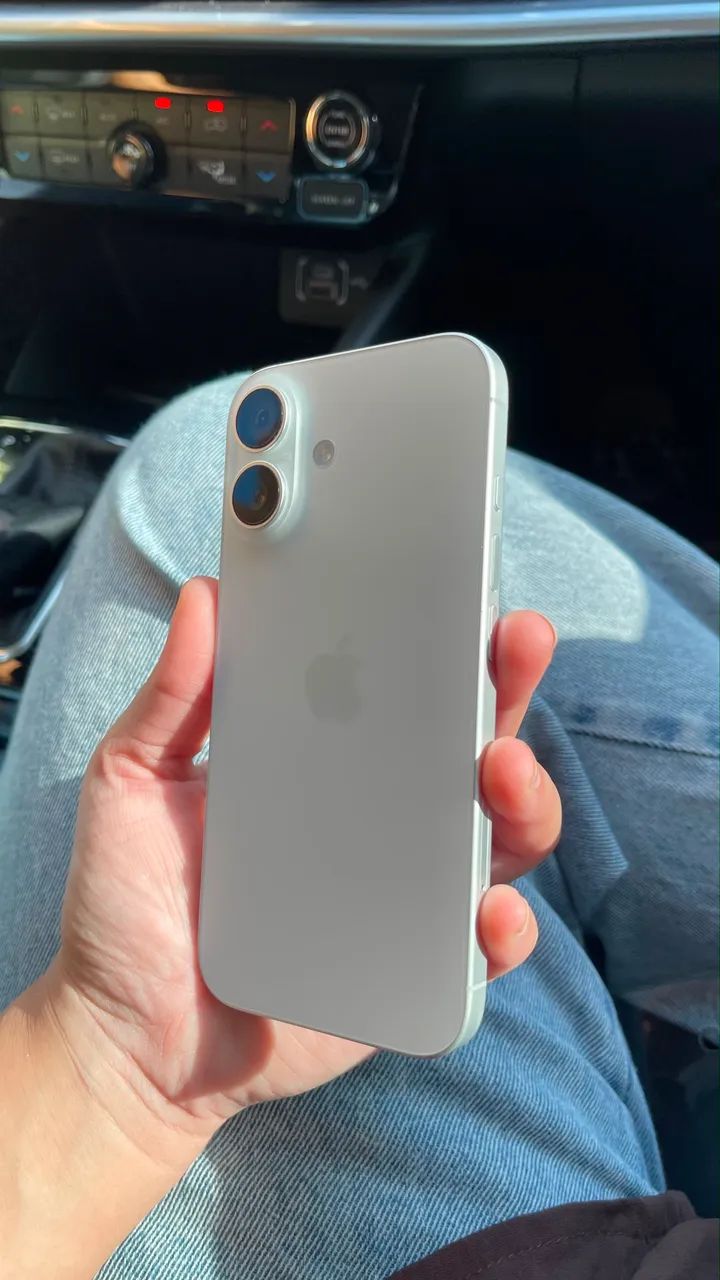 Vendo Iphone 16 - 128gb NOVO  - Foto 2