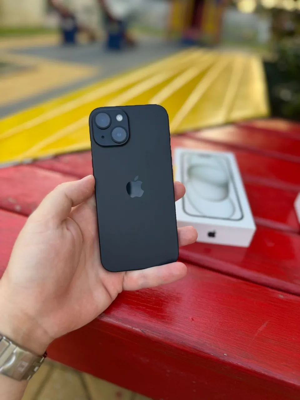 IPHONE 15 128GB PRETO - GARANTIA 90 DIAS IMPECÁVEL - Celulares e