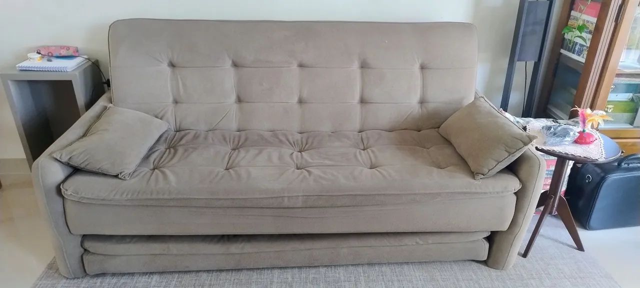 Sofá cama para até 3 pessoas 