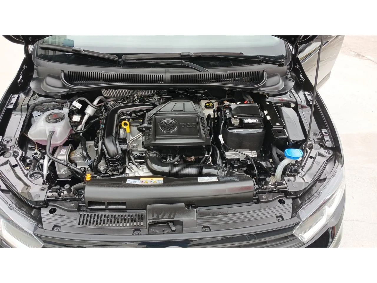 Volkswagen Polo 1.0 TSI Flex 12V 5p, foto 15 de 16