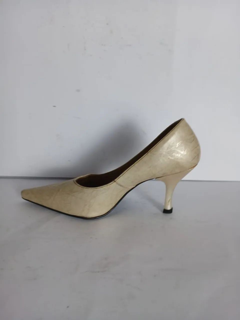 Scarpin gabriella dourado  - Foto 4