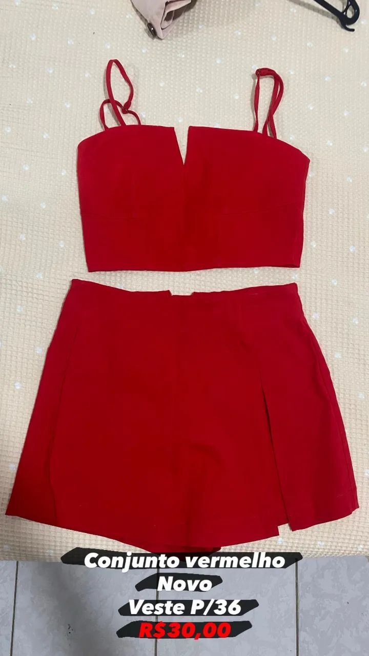 Conjunto vermelho novo / short saia e cropped 