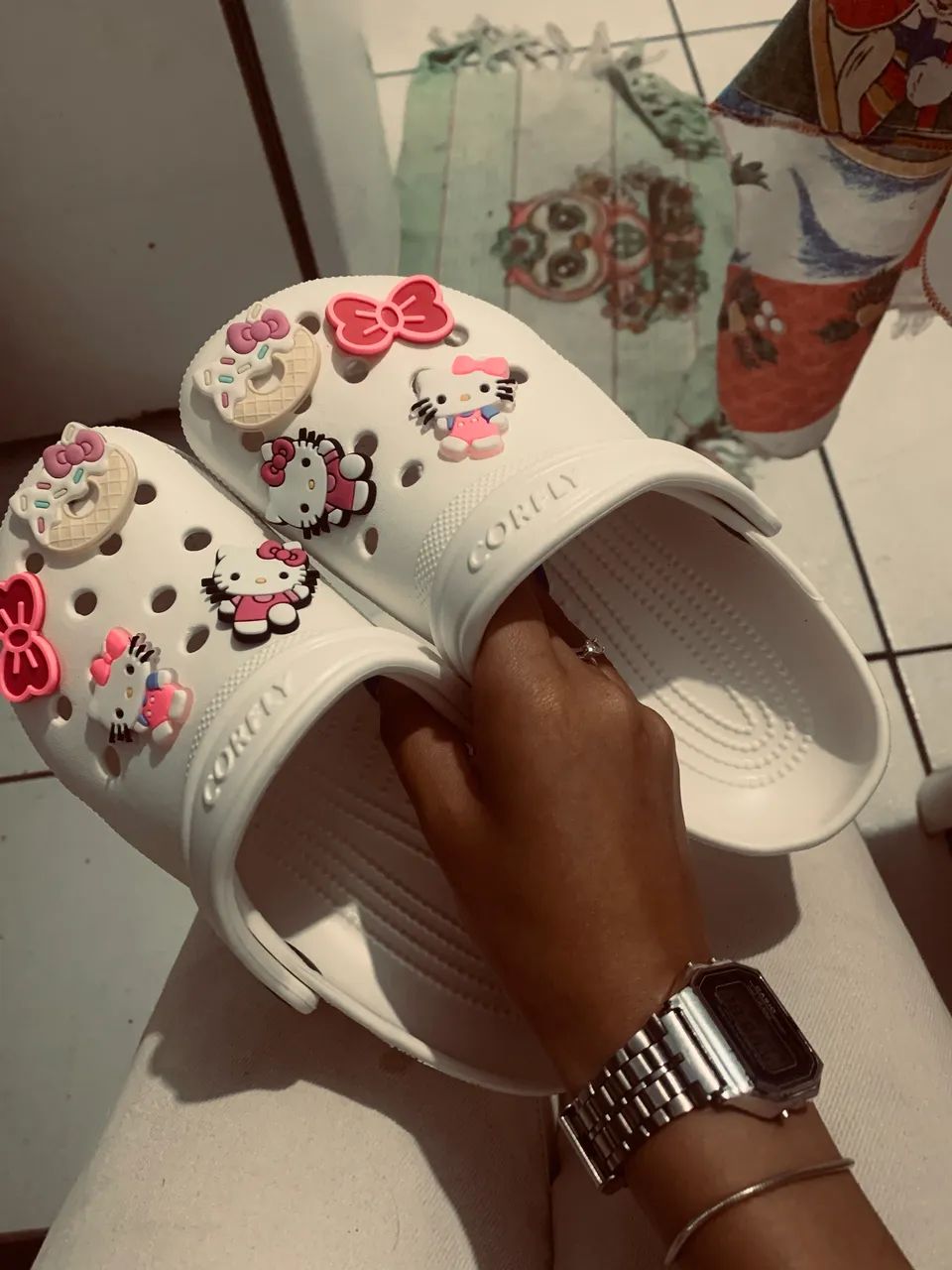 CROCS HELLO KITTY