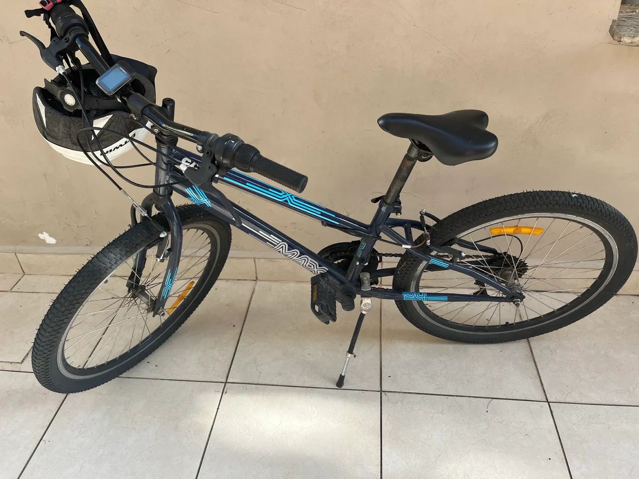 Bicicleta infantil aro24 modelo Caloi max c/ capacete - Foto 2