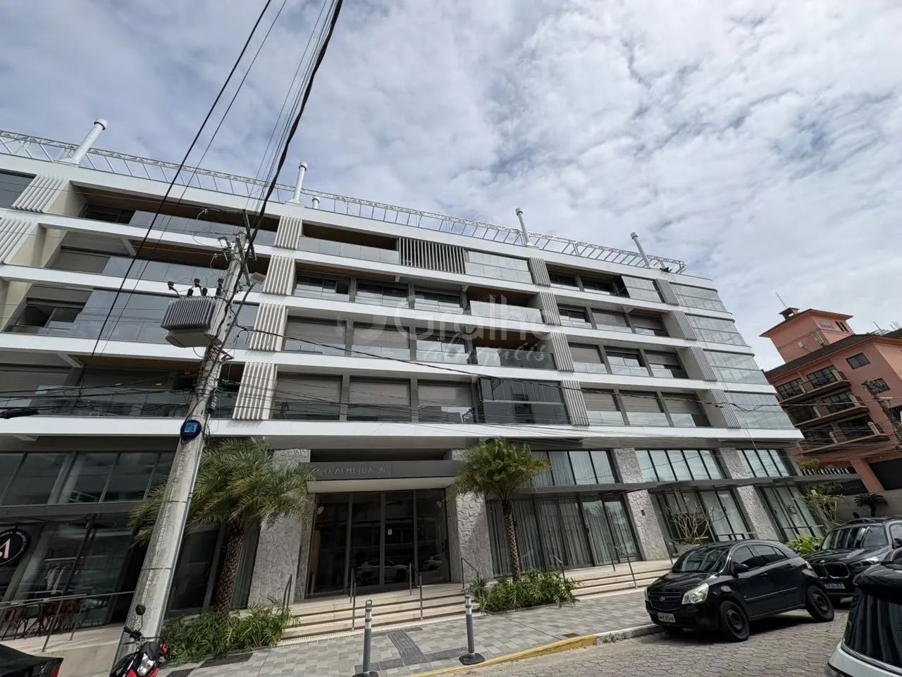 3 quartos próximo a Praia de Jurerê