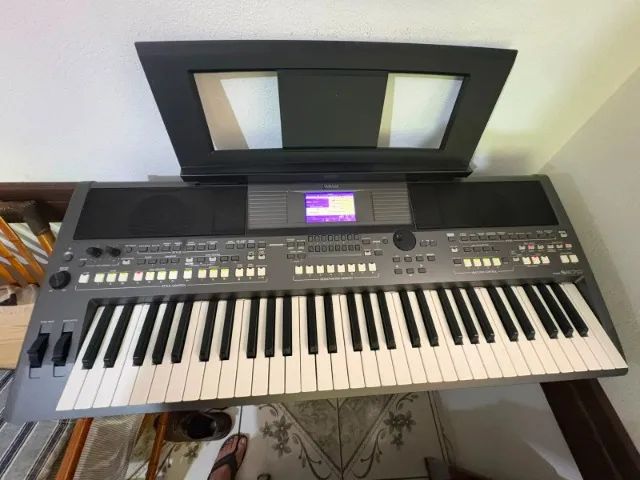 Teclado Yamaha PSR - S670 - Foto 4