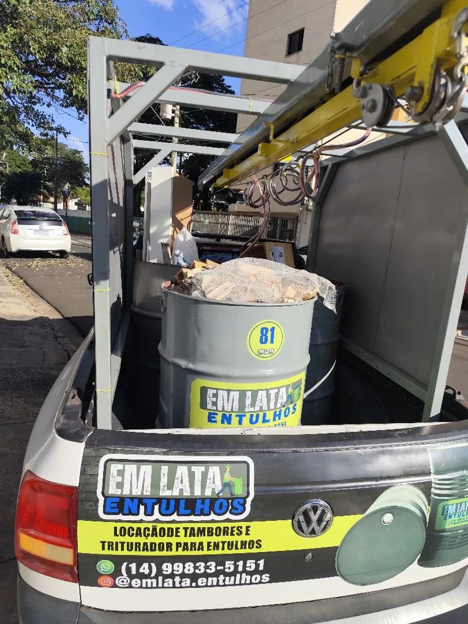 Em lata entulhos  - Foto 4