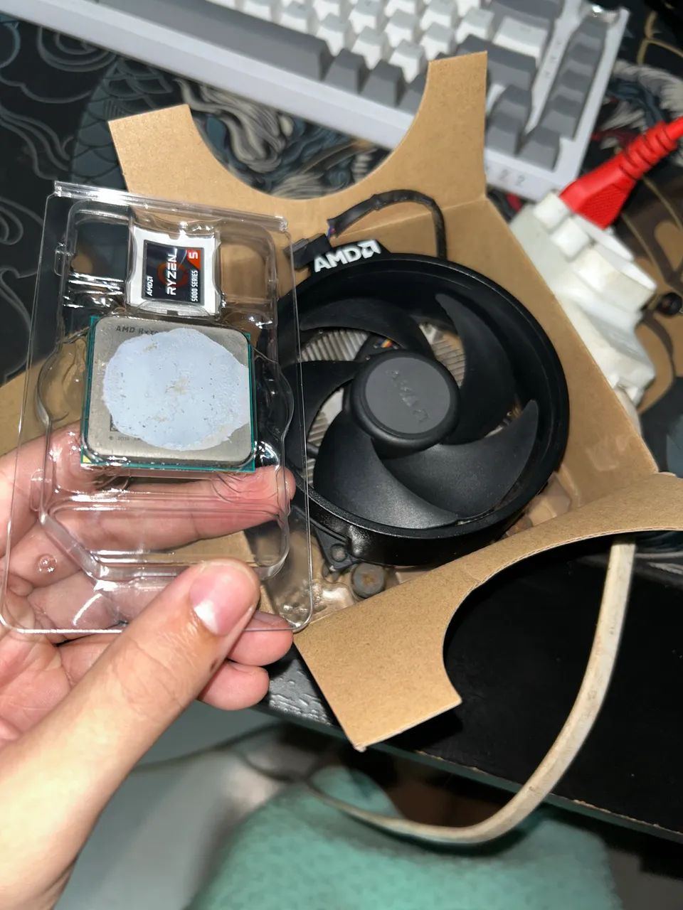 Processador ryzen 5 4600g (quebra galho pra quem não tem placa dedicada)