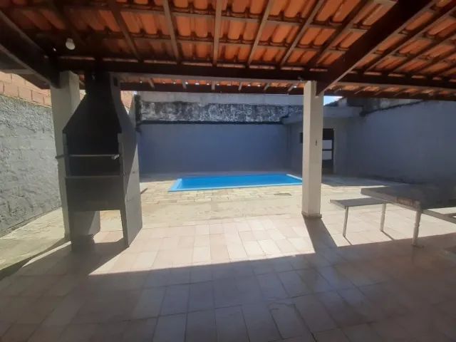 Casa  C/ Piscina e Churrasqueira - Foto 2