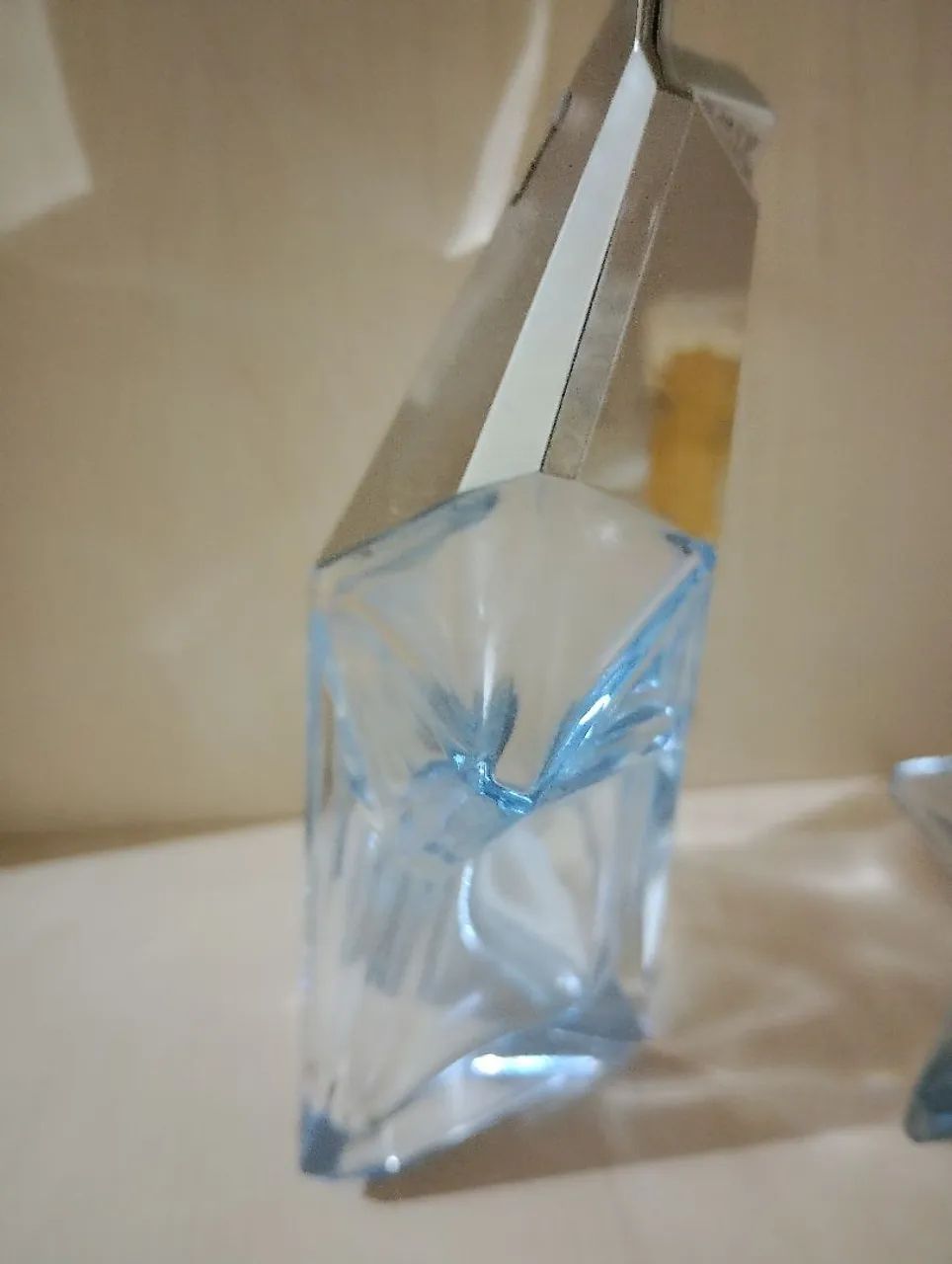 Vidro de perfume Angel Mugler 100 ml - Foto 4