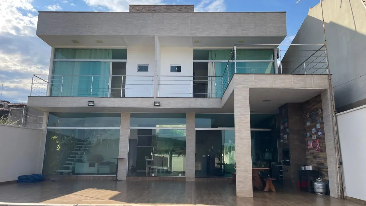 Vendo sobrado com 3 quartos sendo 2 suítes com piscina e churrasqueira em Nerópolis - Foto 5
