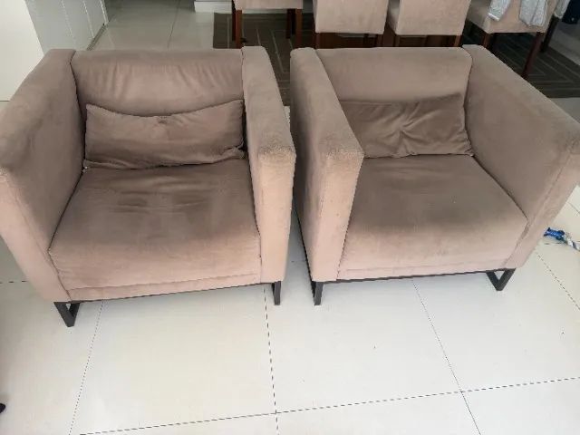Par de Poltronas Estofadas Modernas - 80 × 70 × 76 cm