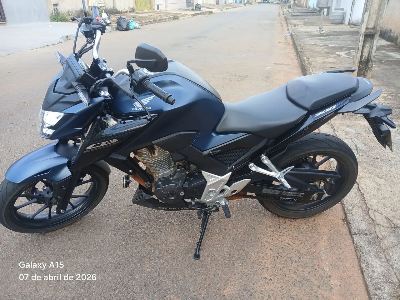 Cb 300 Twister  - Foto 3