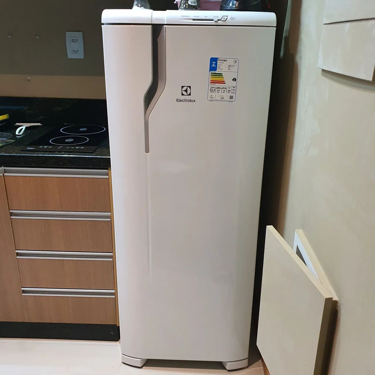 Geladeira Electrolux RE31 - Foto 4