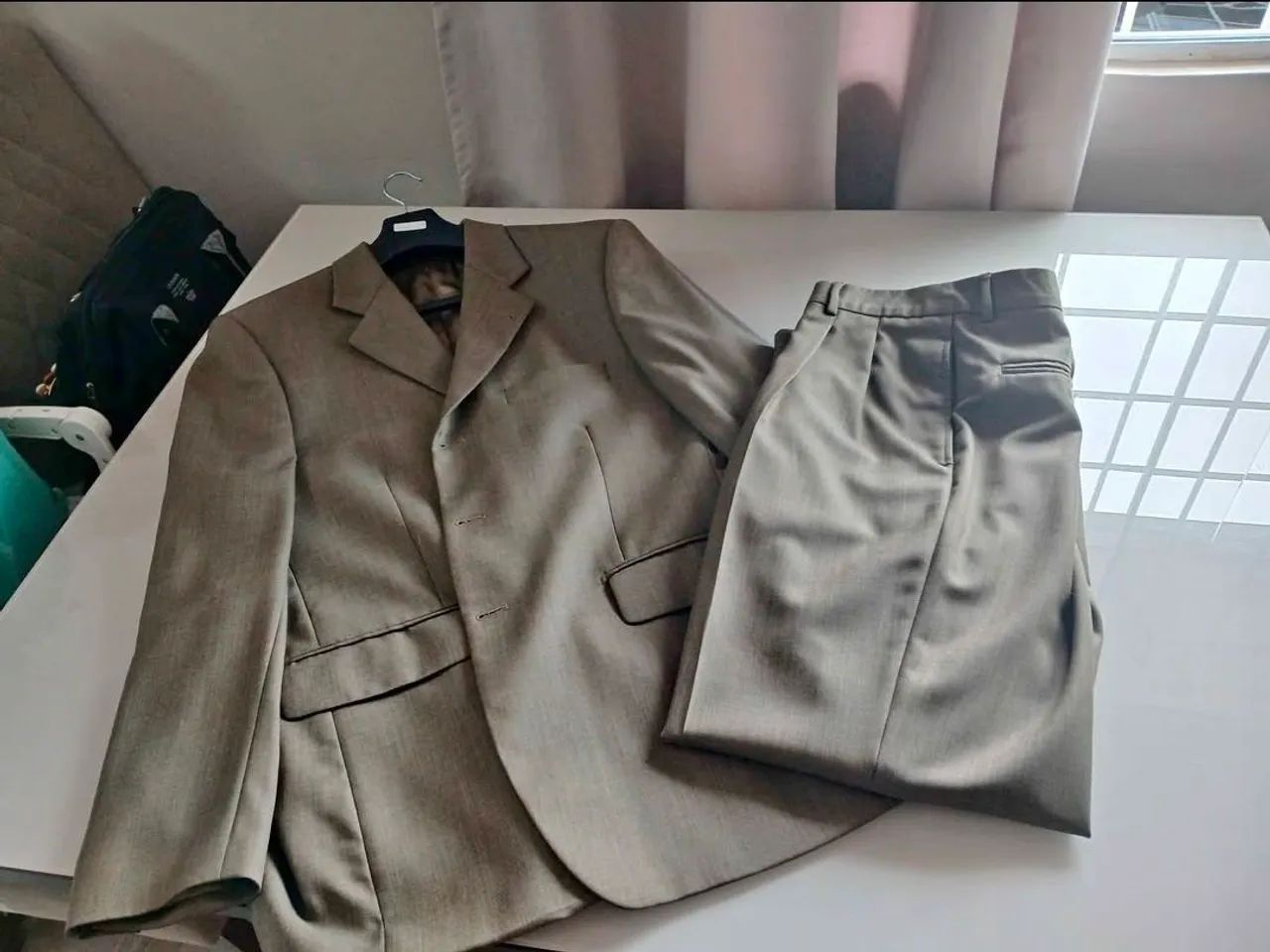 Terno em perfeito estado
