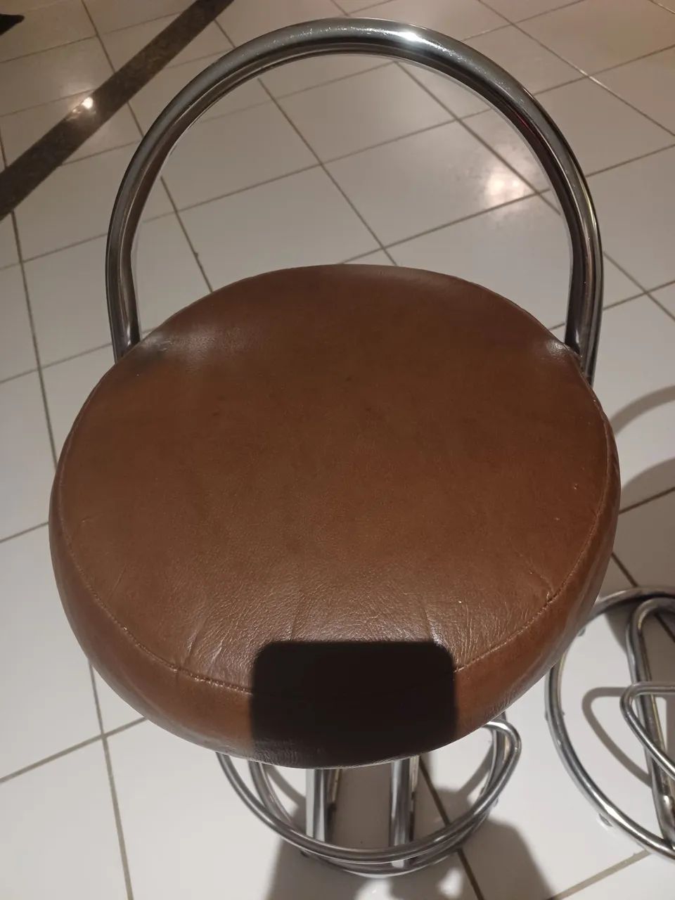Par de banqueta assento  inox acolchoada corino - Foto 4