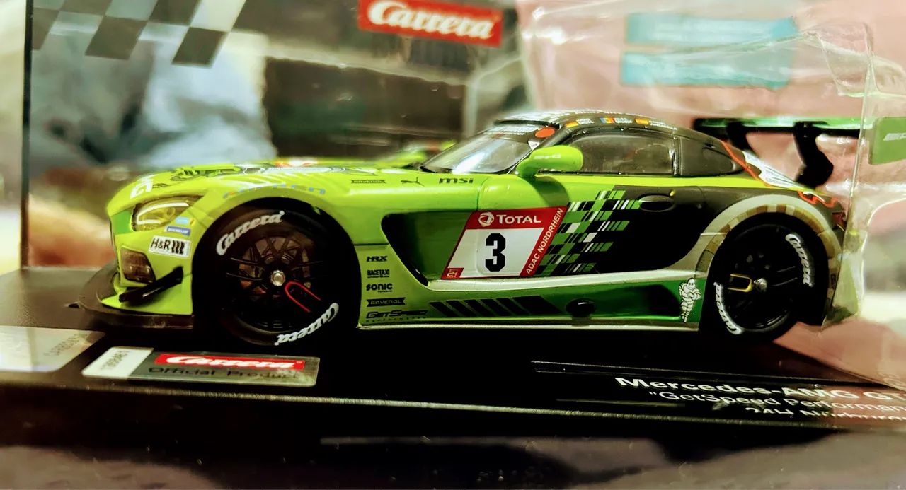  Carrinho Carrera Evolution MERCEDES AMG escala 1:32 - Foto 2