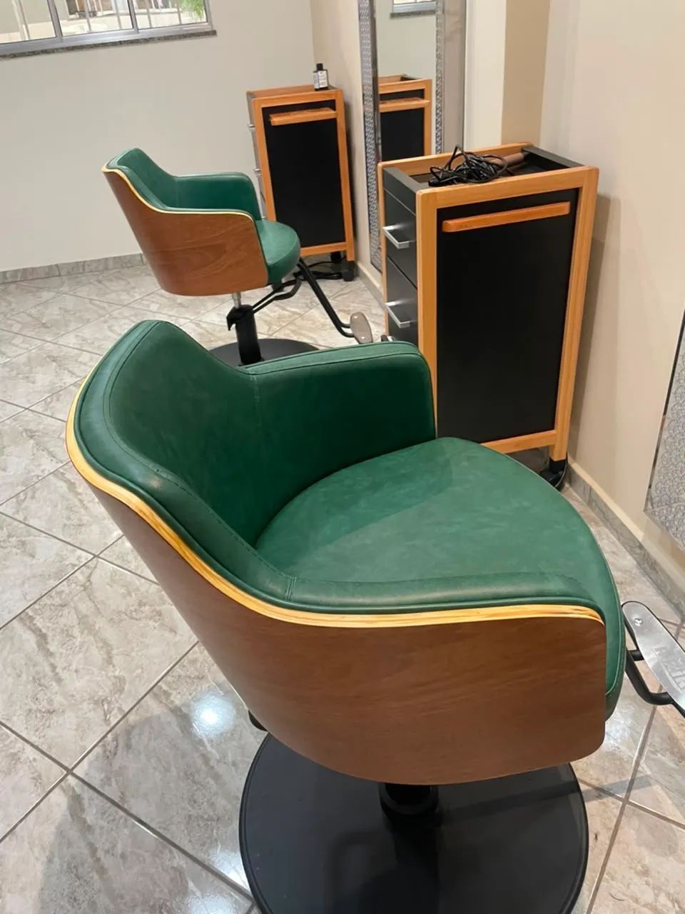 Cadeiras poltronas (novas/sem uso) para salão  - Foto 3